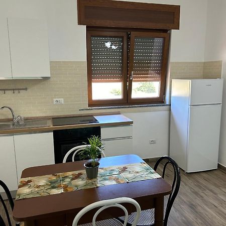 Siris B&B - Affittacamere Chiaromonte Bagian luar foto