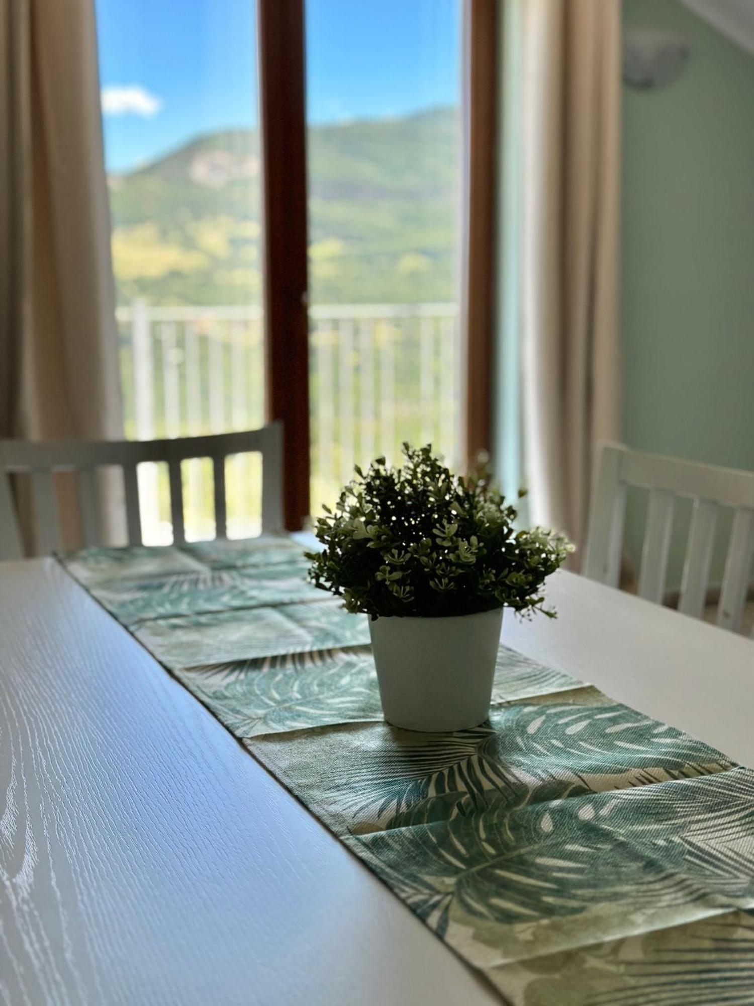 Siris B&B - Affittacamere Chiaromonte Bagian luar foto