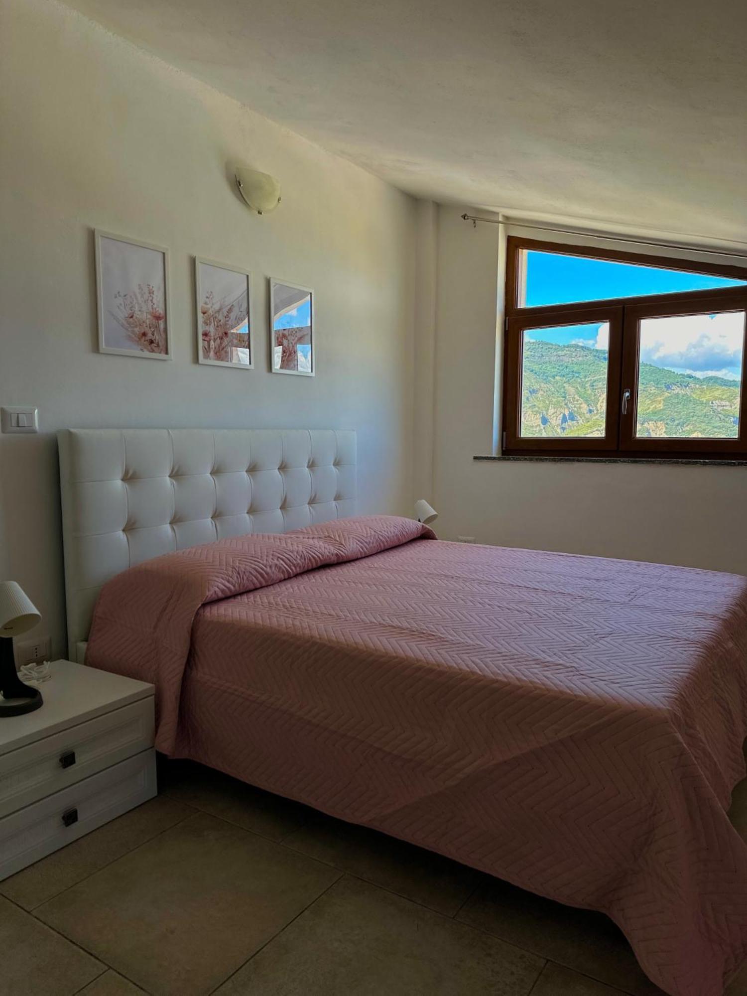 Siris B&B - Affittacamere Chiaromonte Bagian luar foto